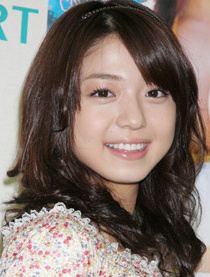 中村静香.jpg